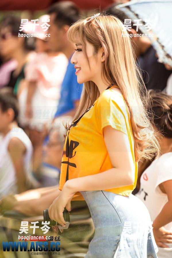AISS爱丝(黄金版) - 让阳光陪伴：若兮的在线日光浴图片之旅，满满的温暖和小确幸！