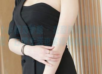 MFStar模范学院 – 在甜筒晓彤的私拍原图里，日常生活也变得如此细腻迷人