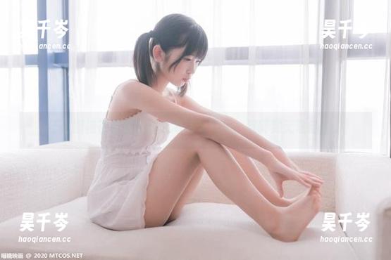 MTYH喵糖映画 狂三旗袍在喵糖映画的高清写真里,沉醉到无法自拔。