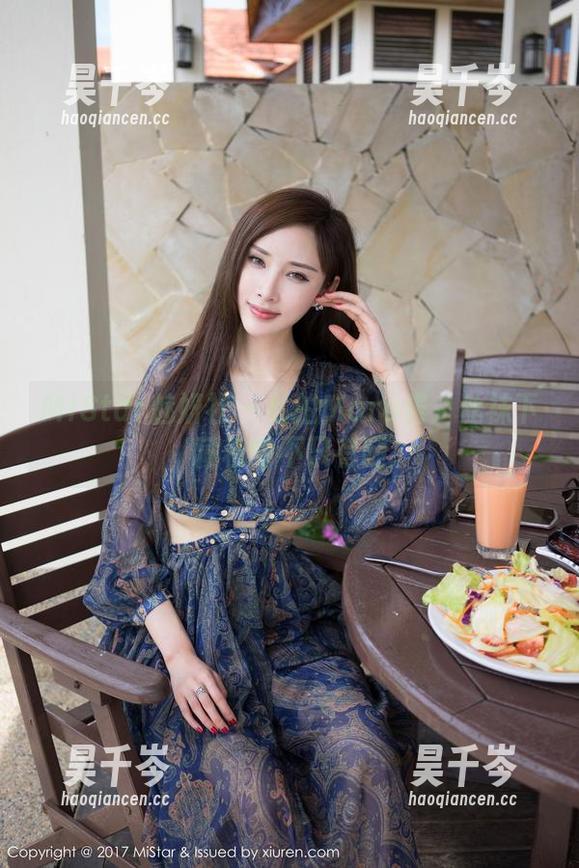 MiStar魅妍社-Mara酱 MiStar魅妍社 - 私拍Mara酱:丝袜下藏着的不只有腿