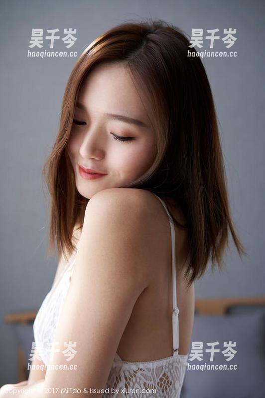 MiiTao蜜桃社-木奈奈 MiiTao蜜桃社 - 木奈奈红裙精选套图:那裙摆摇晃的感觉,直接打动我了,心情瞬间晴朗!