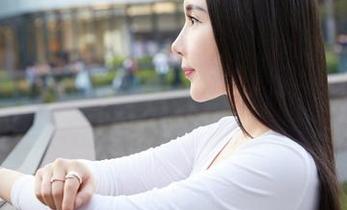 MiiTao蜜桃社 – 陌子Mandy毛衣的写真，没圣光却有无限情愫