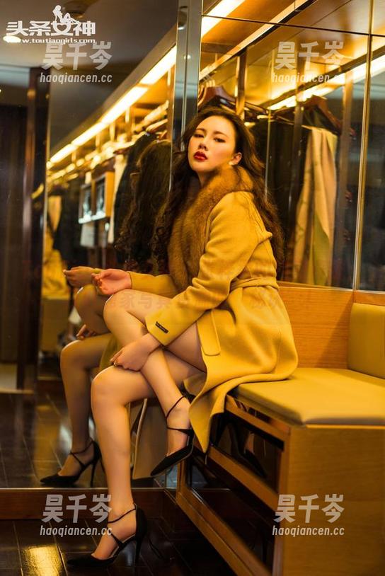 TouTiao头条女神-张梓柔 TouTiao头条女神 - 张梓柔的浴室奇遇:获取独家写真资源的‘秘诀’!
