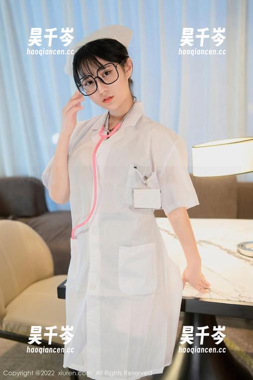 Xiuren秀人网-Cris_卓娅祺 Xiuren秀人网 - 美图连连看,Cris_卓娅祺御姐风格让人心动不已