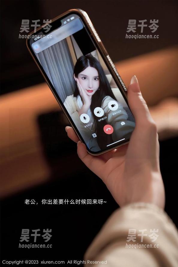 Xiuren秀人网 - 恩，就是这张！木子nana的连衣裙原图，完美诠释了什么叫做‘搭配’…资源急需分享！