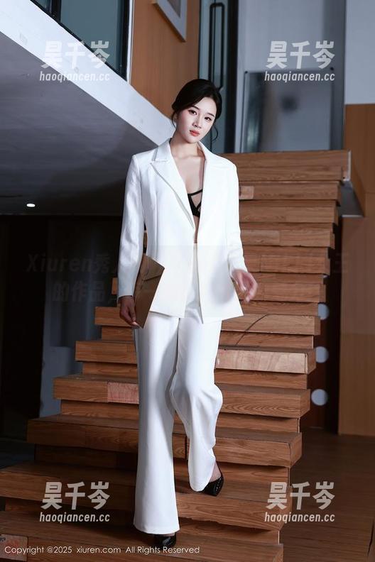 Xiuren秀人网-果果Nikki Xiuren秀人网 - 来感受果果Nikki女王的作品,每一处都是资源的魅力!