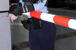Xiuren秀人网 – 想知道美足和美食有什么关系吗？来看看浅浅Danny的最新写真更新，他们简直就是同频共振！