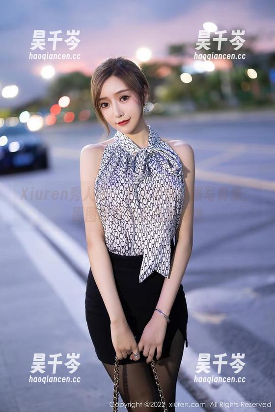 Xiuren秀人网 - 王心怡体操服写真集：原图带你直击心灵深处