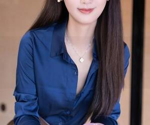 Xiuren秀人网 – 岁月流转，黎秋秋校服写真里的原图密码