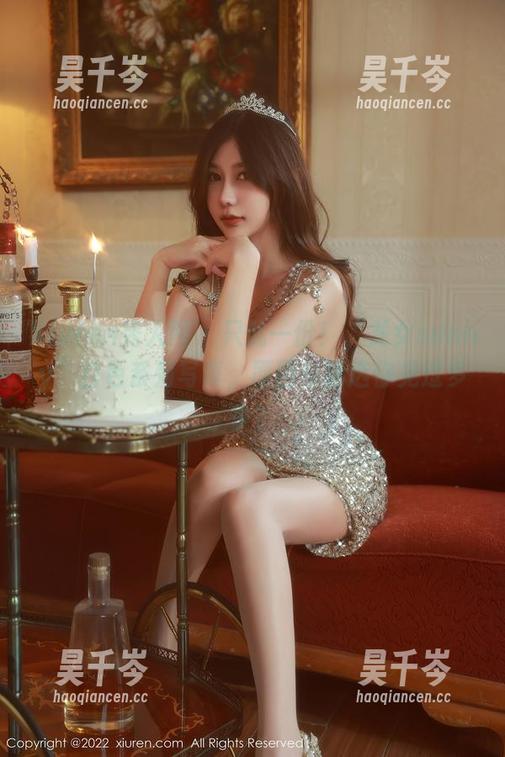Xiuren秀人网-龙女sunny Xiuren秀人网 - 只此一份!“龙女sunny”白色系列写真,原图与精选你见过多少?