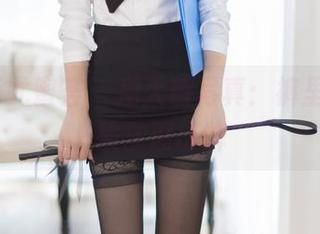 YouMi尤蜜荟 – 周大萌写真：裤里丝，不按常理出牌