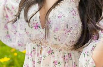 YouMi尤蜜荟 – 免费泳池图集来啦！小海臀Rena的清凉瞬间，夏天就是要这样！