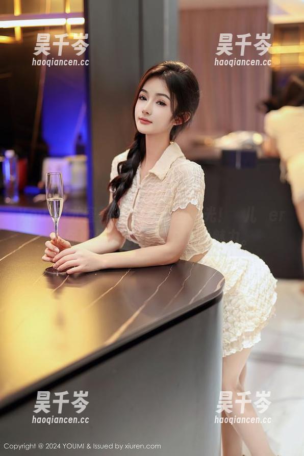 YouMi尤蜜荟 - 免费原图曝光！玥儿玥er教你如何在职业装中散发魅力。