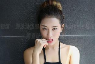 YouWu尤物馆 – 游泳池边的时光，婕西儿jessie私拍泳装资源，简直让人想跳进去！