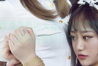 丽柜 – 跟着肖肖去天台：私拍原图其实是如何搞怪的日常！
