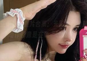 微密圈 – 于芷晴瑜伽照片合集：光影之间的魅力，她的每一个动作都像是在说“试试我吧”！