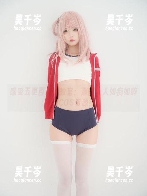 五更百鬼 感受五更百鬼的教室:那些让人如痴如醉的COS资源!