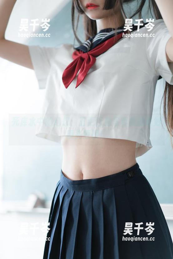 五更百鬼 死库水中的幻想:五更百鬼写真集的奇妙镜头原图!