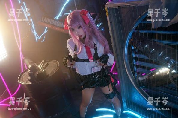 让人心动的校服瞬间：伊喵君_Nya的美图壁纸，少女心泛滥！