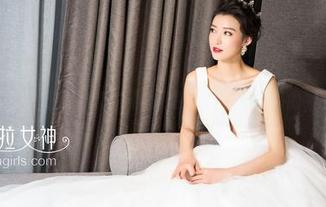 克拉女神 – 透过佳莹的眼镜看世界：写真作品的酸甜苦辣