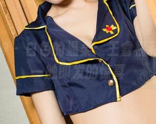 克拉女神 – 白色的温柔：王睿福利写真，一触即发的惊喜