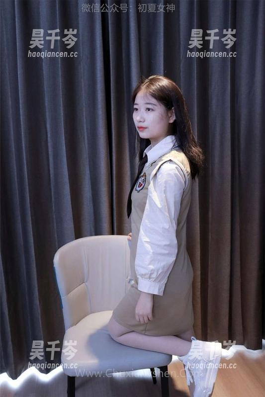 初夏女神 - 在旅途中的点点：美图背后那些“秘密”的私拍故事