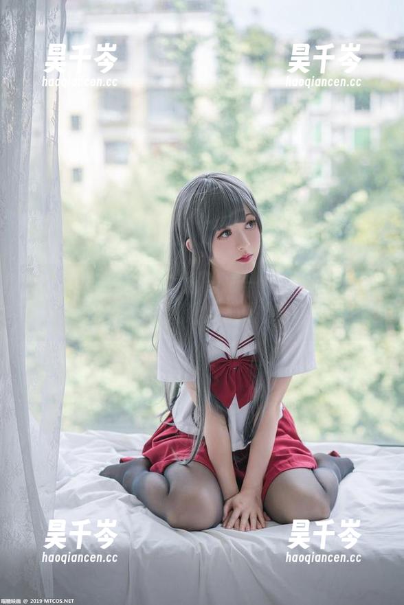 水手裙与家居的疯狂碰撞——喵糖映画写真集，原图让人心跳加速！