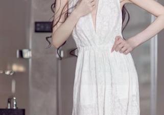 头条女神 – 无圣光的秘密：松果儿的礼服图集，光影之间的私密感