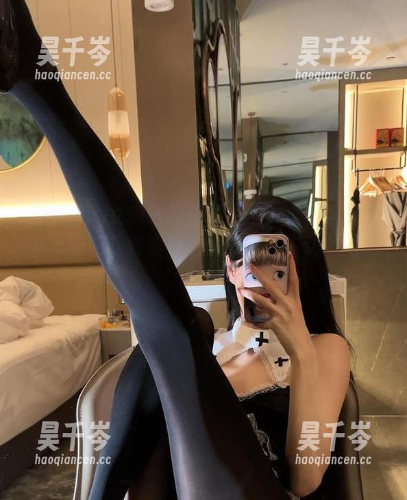 女刺客 微密圈 - 女刺客的校园图包:谁说学习就得死板?下载看看这是多么‘生动’的一刻!