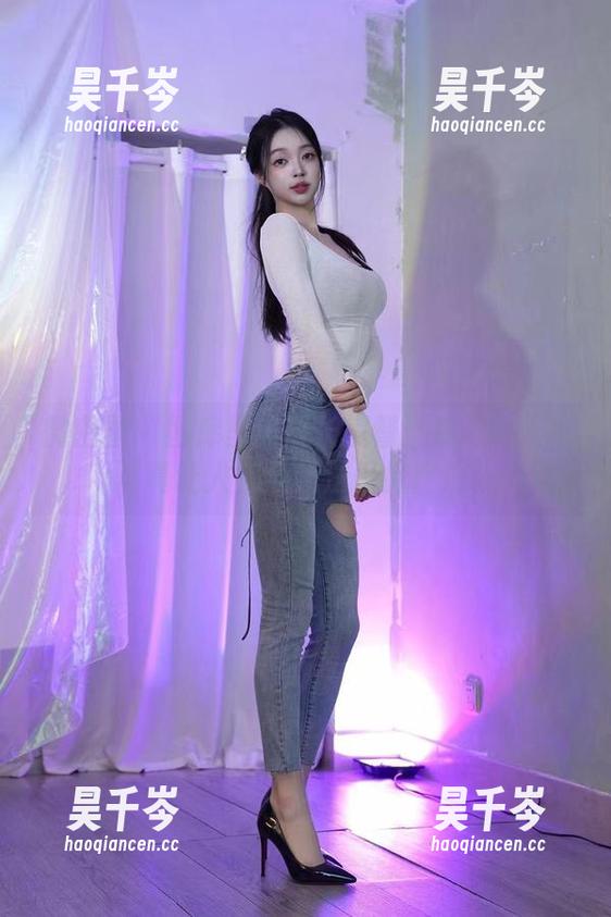 微密圈 - 图库里的舰长提督：徐珺大哥的写真让人完全无法保持严肃！