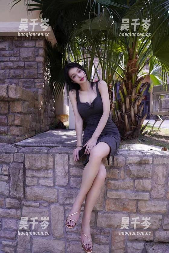 徐珺大哥 微密圈 - 翻阅徐珺大哥的居家写真集,高清瞬间像闪烁的光影