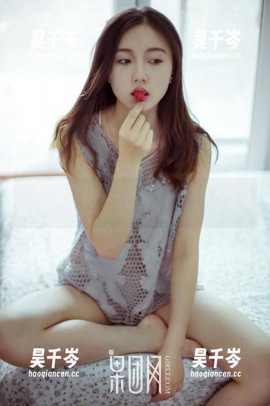 果团网 - 观看爱丽莎LISA的黑白世界：每一张都是心跳的瞬间