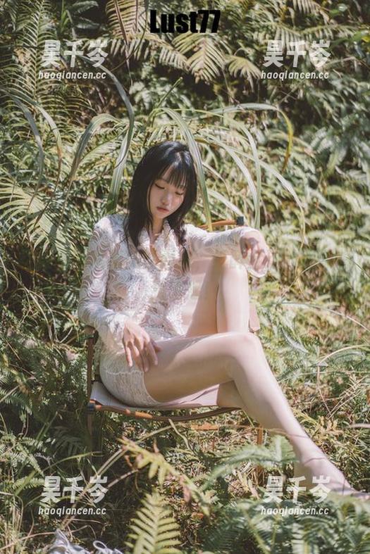 柒柒要乖哦携美图而来，纸醉金迷的资源嗨到飞起！