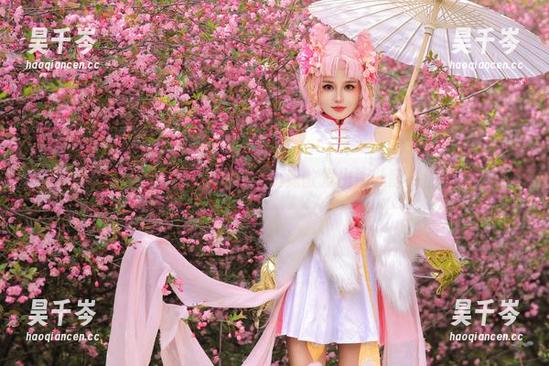 浴缸里的桃暖酱，免费图册竟散发出如此醉人的氛围