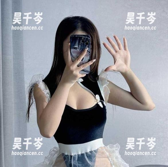 微密圈 - 桃沢樱呀女王合集：光是图片就有一种想追的冲动，真是可怕！