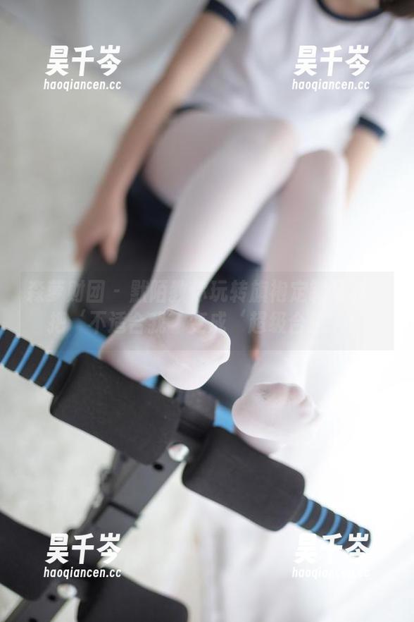 森萝财团-默陌 森萝财团 - 默陌教你玩转旗袍定制写真:把‘不适合我’变成‘超级合适’!