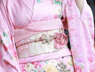 模范学院 – 任莹樱Jenny把和服穿得像过节一样！作品集分享给你不一样的日式风情！