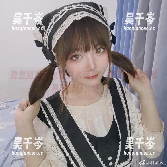 洛可ss 没想到黑色也能这么活泼,洛可ss光效黑吊带套图,绝了!