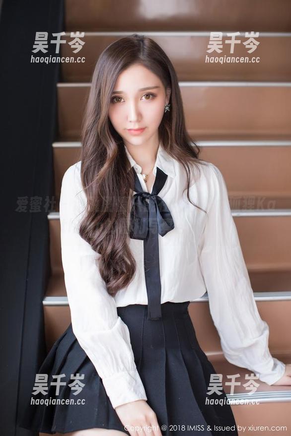 爱蜜社-小狐狸Kathryn 爱蜜社 - 谁说剧情只能在书里?小狐狸Kathryn的福利写真告诉你!