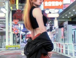 嗨皮一下，特软儿Sona的腥月图包，绝对让你感受到‘腥’味！