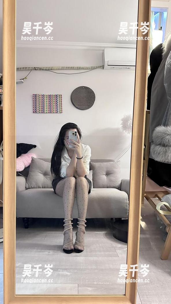 玫桃泡芙 微密圈 - 少女心暴击!玫桃泡芙的私人资源,带你一睹女孩风采!