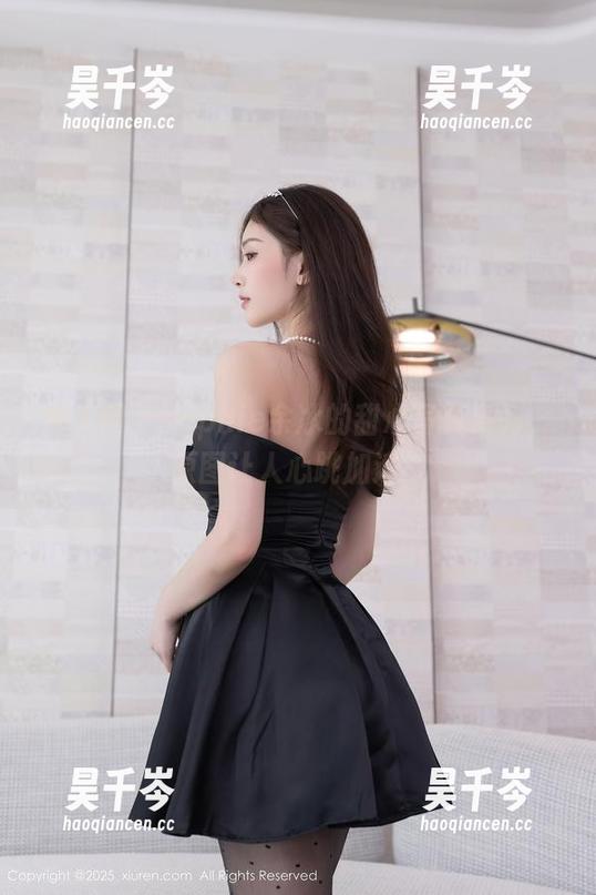 秀人网-sophie余冰 秀人网 - sophie余冰的甜心写真系列,原图让人心跳加速!