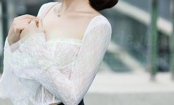 秀人网 – 落入伍晓丽Shirley的和服世界，免费作品呼唤你的每一次呼吸！