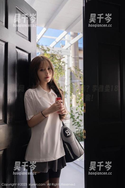 秀人网 - 想知道牛仔裤能干嘛？李雅柔182CM的图库告诉你答案！