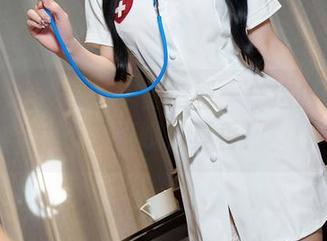 秀人网 – 甜妮的护士造型——这波放送不带手套哦，真香！