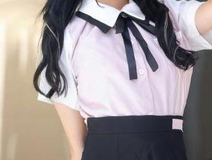 秀人网 – 程程程泳装资源：那份穿着的自信真让人嫉妒！