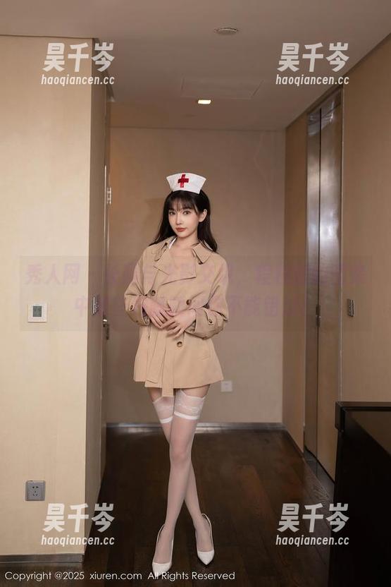 秀人网-程程程 秀人网 - 长腿与光影交织,程程程的图集中那些细腻瞬间你不能错过!