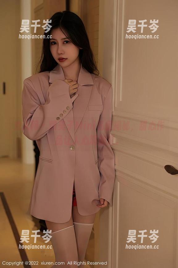 秀人网-糯美子Mini 秀人网 - 糯美子Mini私房揭秘,甜心作品让人心跳加速。