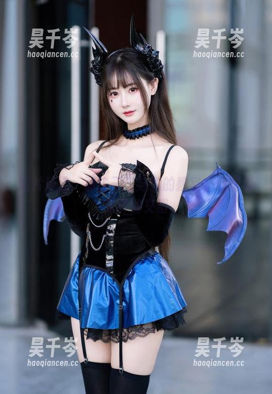羽生三未 图片精选:羽生三未与她的教室,色彩与光影的交错