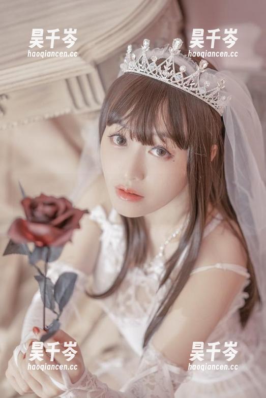 脱尾巴Mizuki 全新发布!脱尾巴Mizuki婚纱最新图包,像是把爱情的味道都拍进来了!